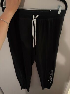 Calvin Klein Black Sweatpants with White Drawstring - size L